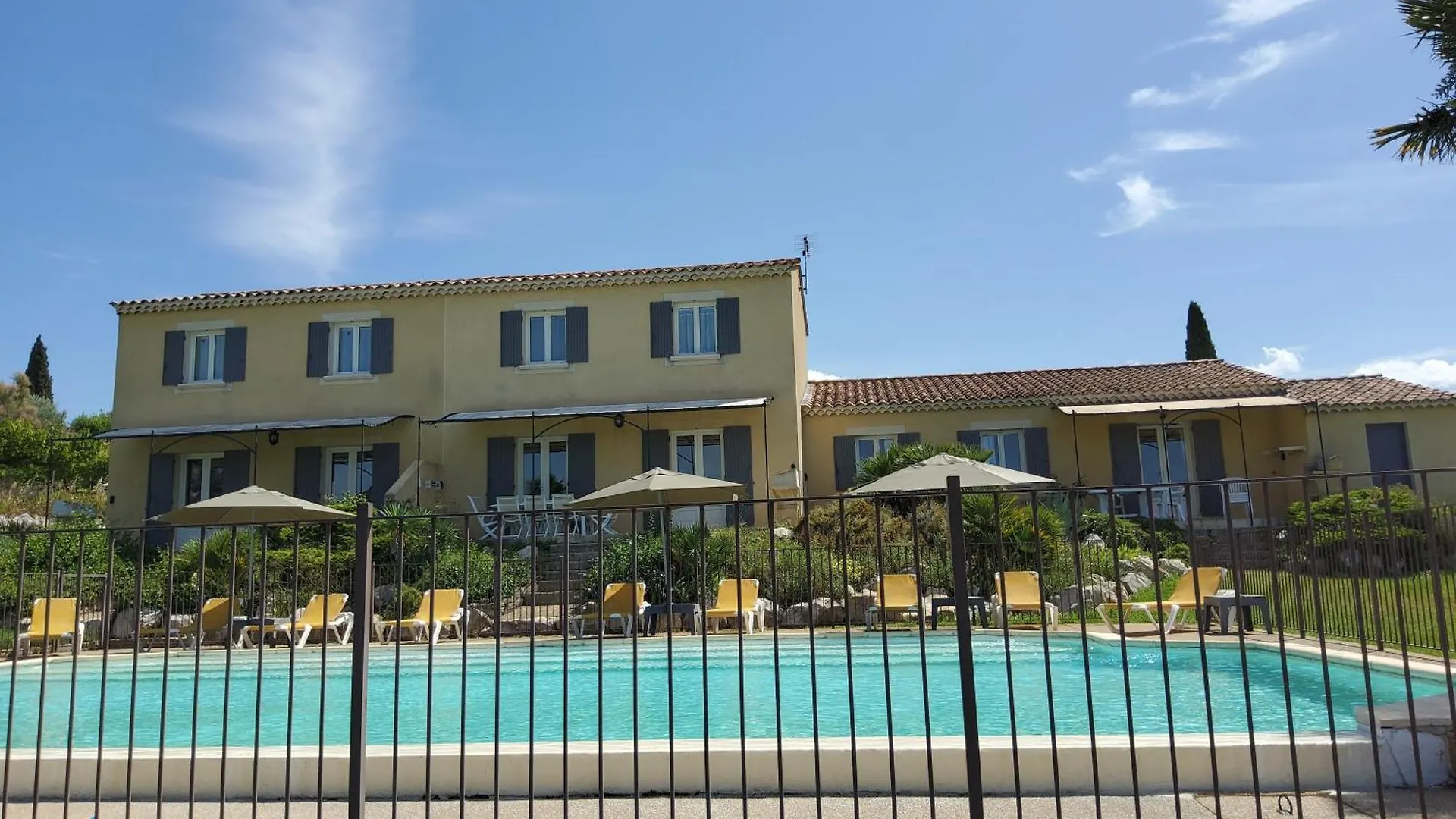 Gite Palma, Vue Exceptionnelle Vallee Provencale Le Barroux Holiday home