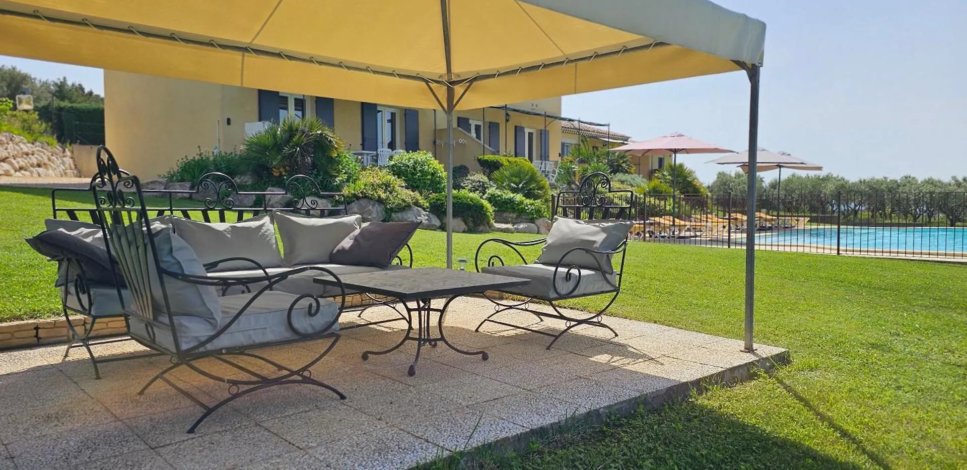 Holiday home Gite Palma, Vue Exceptionnelle Vallee Provencale Le Barroux France